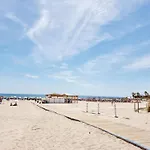Casa de Férias At Cala Capitn Beach, *